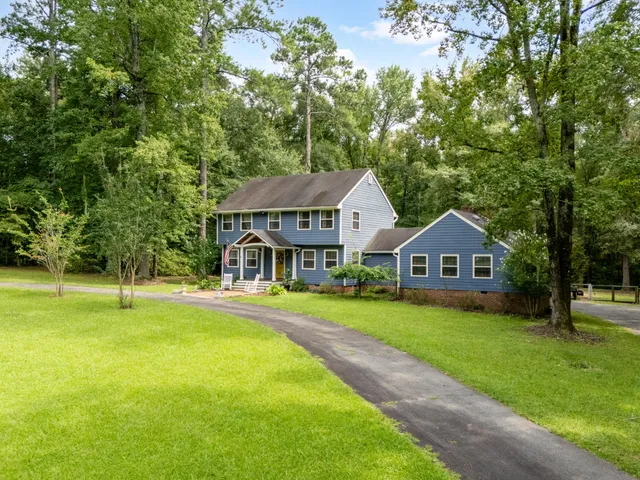 $399,900 | 202 Pembroke Drive, Washington, GA 30673