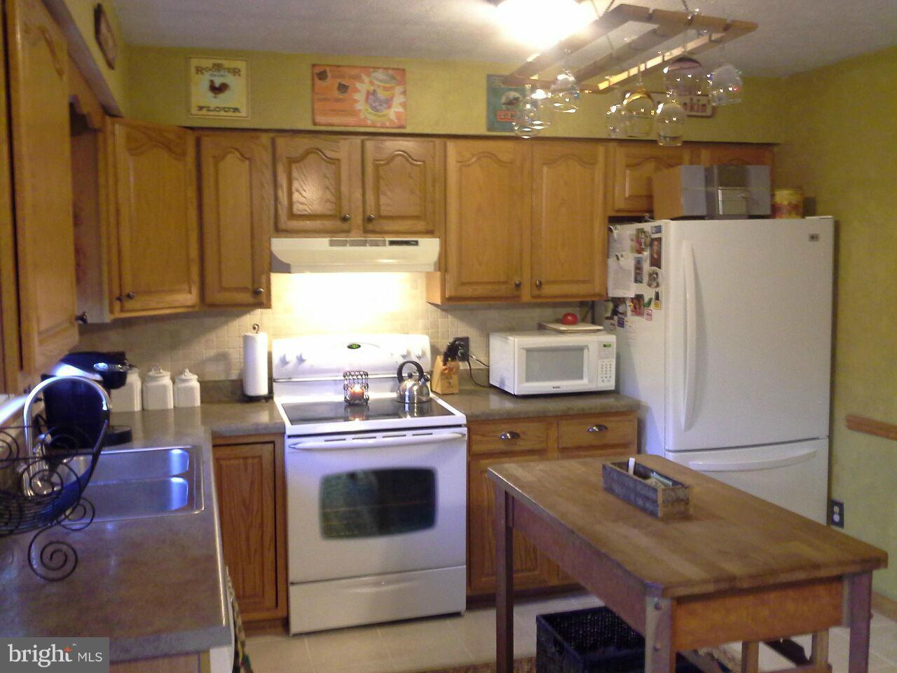 43 Country Side Loop Elkton, MD 21921 - Photo 5 of 30 Kitchen