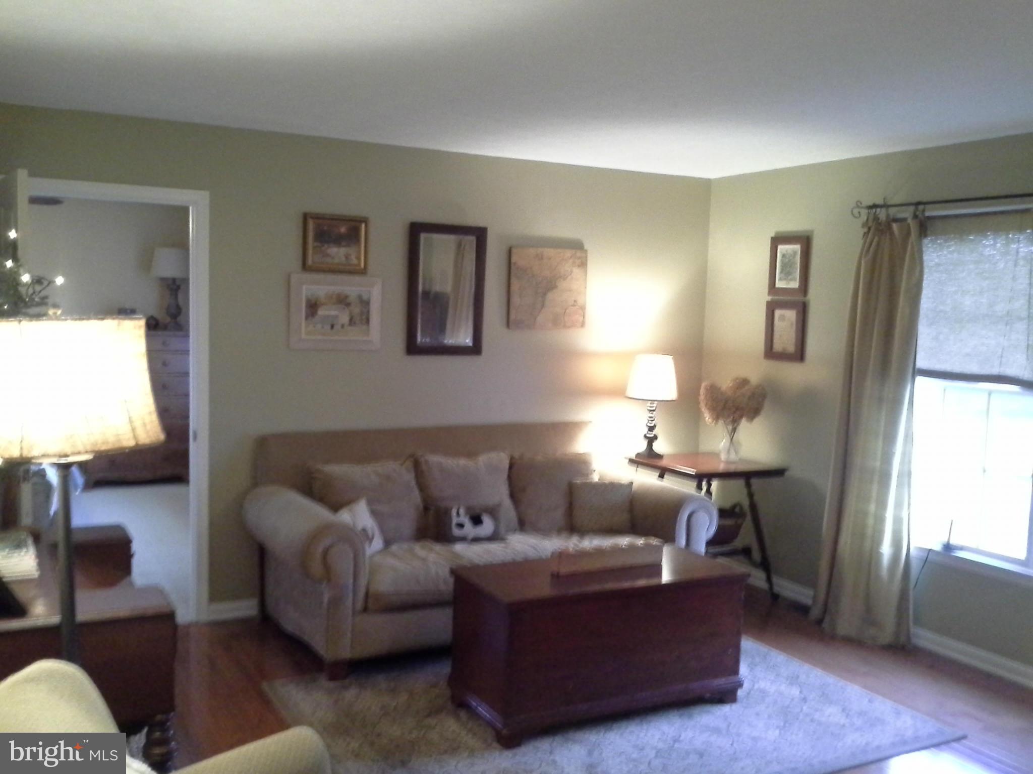 43 Country Side Loop Elkton, MD 21921 - Photo 8 of 30 Living Room