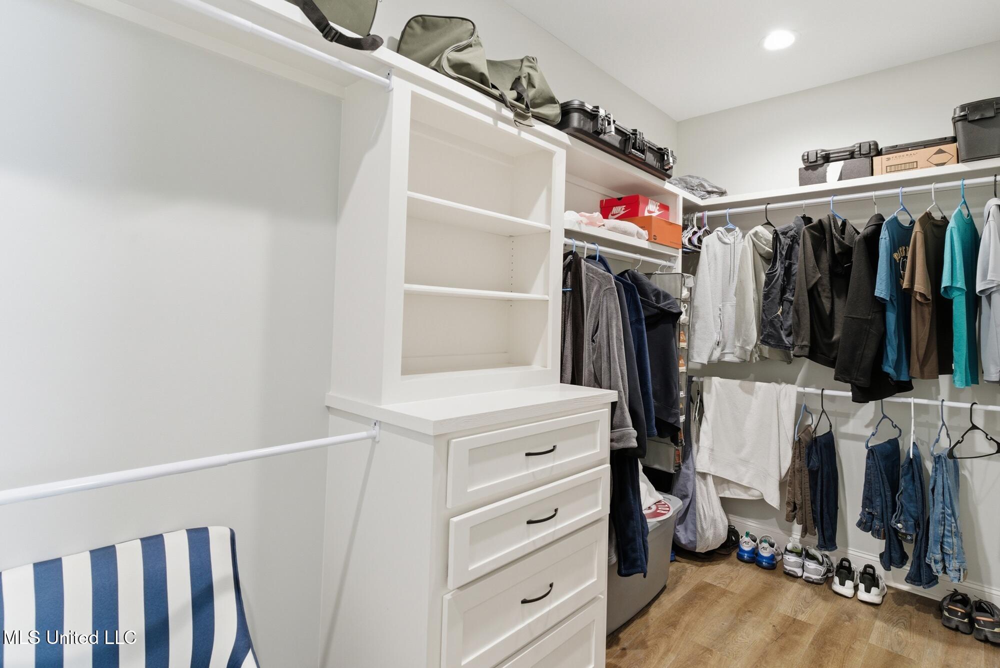 18 East Yellowstone Road Hattiesburg, MS 39402 - Photo 17 of 61 25_dsc07538