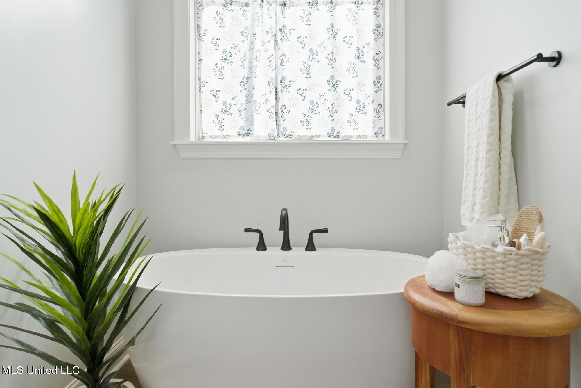 18 East Yellowstone Road Hattiesburg, MS 39402 - Photo 28 of 61 24_dsc07535