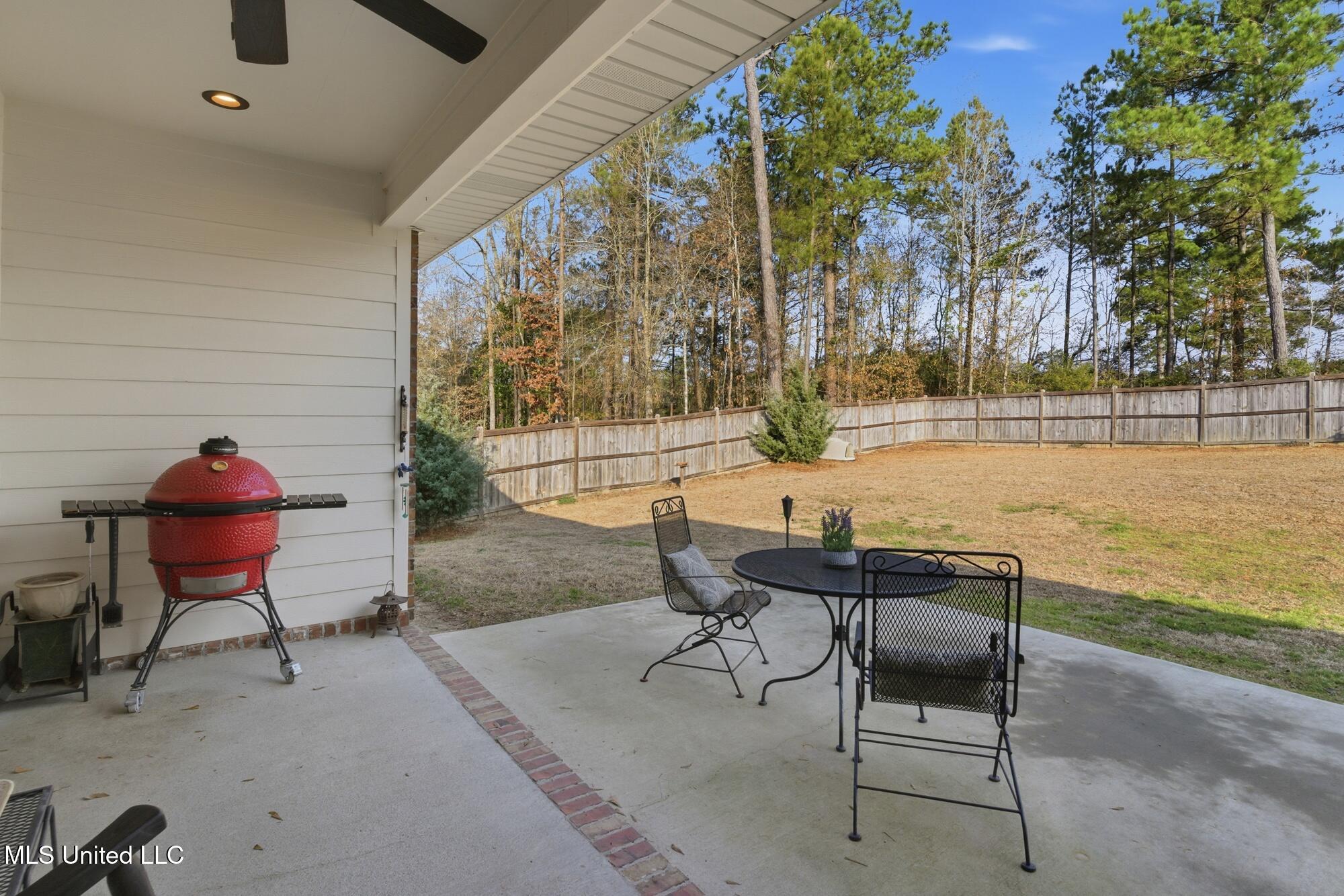 18 East Yellowstone Road Hattiesburg, MS 39402 - Photo 39 of 61 39_dsc07580