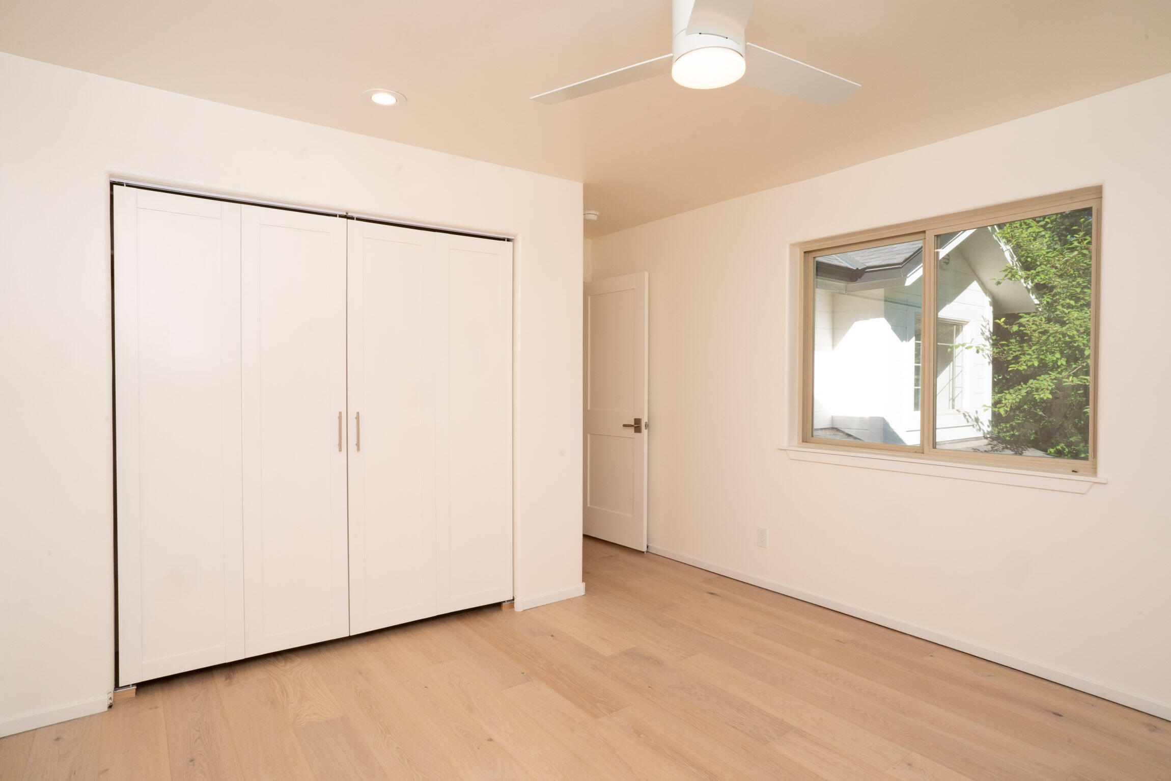 651 Whitetail Drive Hailey, ID 83333 - Photo 23 of 36 Guest Bedroom 1b