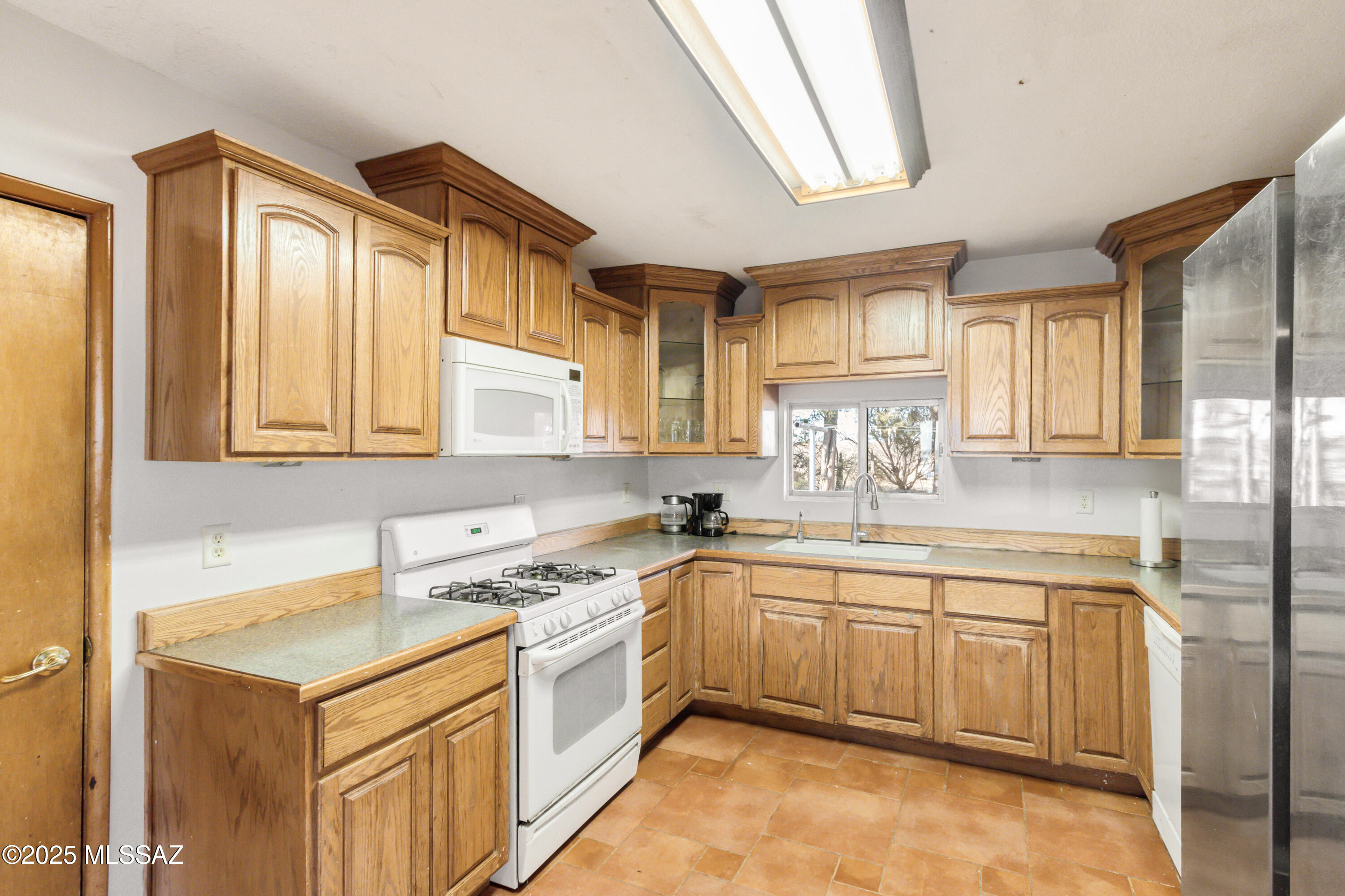 4842 West Gleeson Road, Unit 10 Elfrida, AZ 85610 - Photo 25 of 49