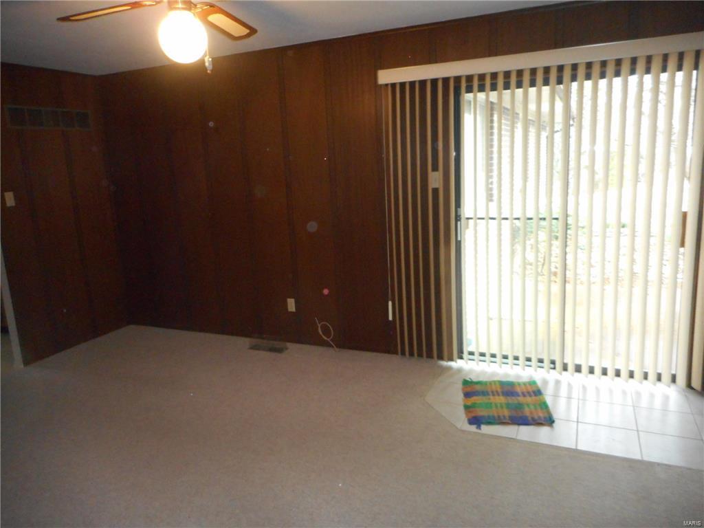 6380 Deer Run Road Florissant, MO 63033 - Photo 6 of 20 Gallery Image 6