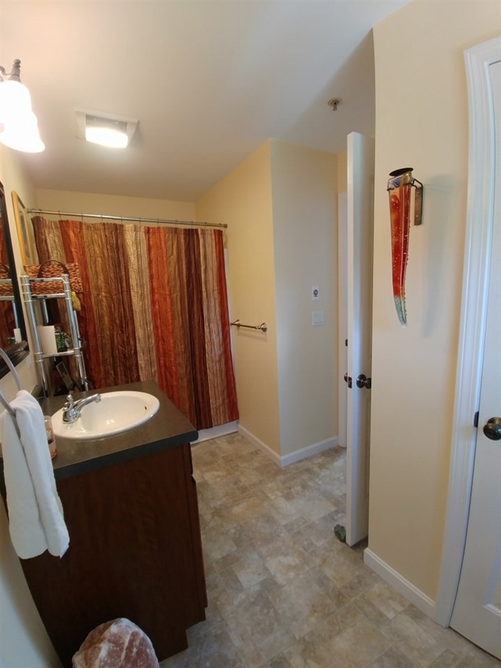 76 Trinity Circle, Unit A Rochester, NH 03839 - Photo 15 of 16