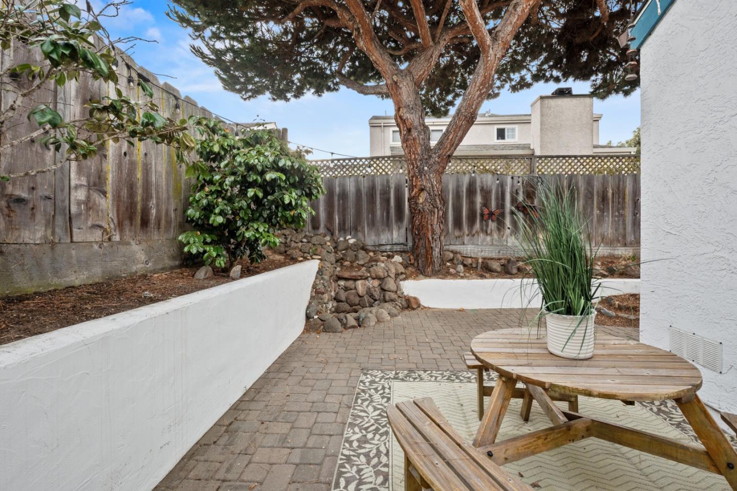 4 Primrose Circle Seaside, CA 93955 - Photo 18 of 22 a view of balcony and patio