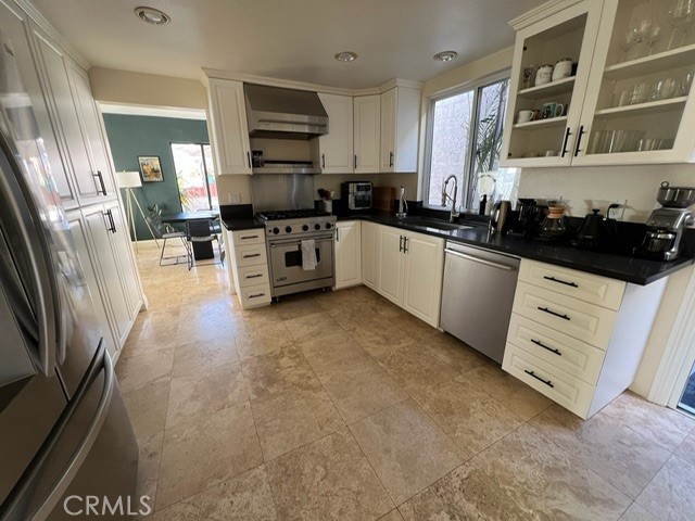 2123 Entrada Paraiso San Clemente, CA 92672 - Photo 19 of 40