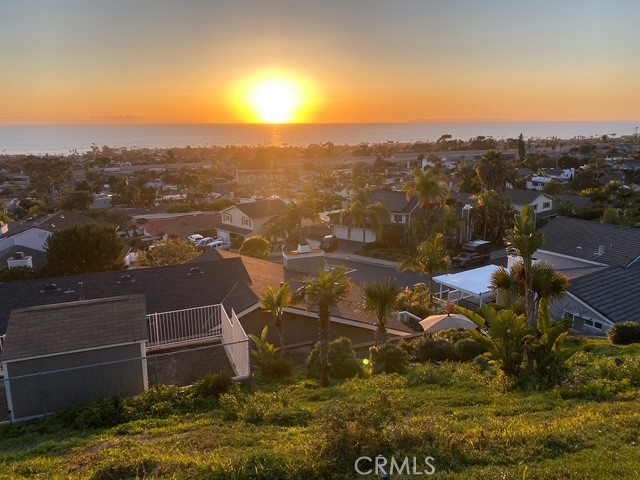2123 Entrada Paraiso San Clemente, CA 92672 - Photo 9 of 40