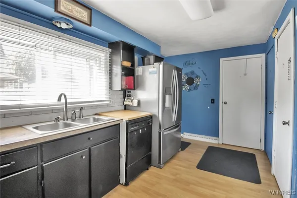 $194,900 | 37 School Street, Yorkshire, NY 14042