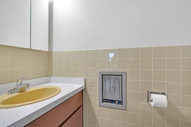 $262,000 | 7830 West North Avenue, Unit 414, Elmwood Park, IL 60707