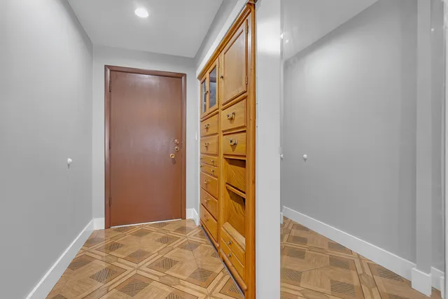 $262,000 | 7830 West North Avenue, Unit 414, Elmwood Park, IL 60707