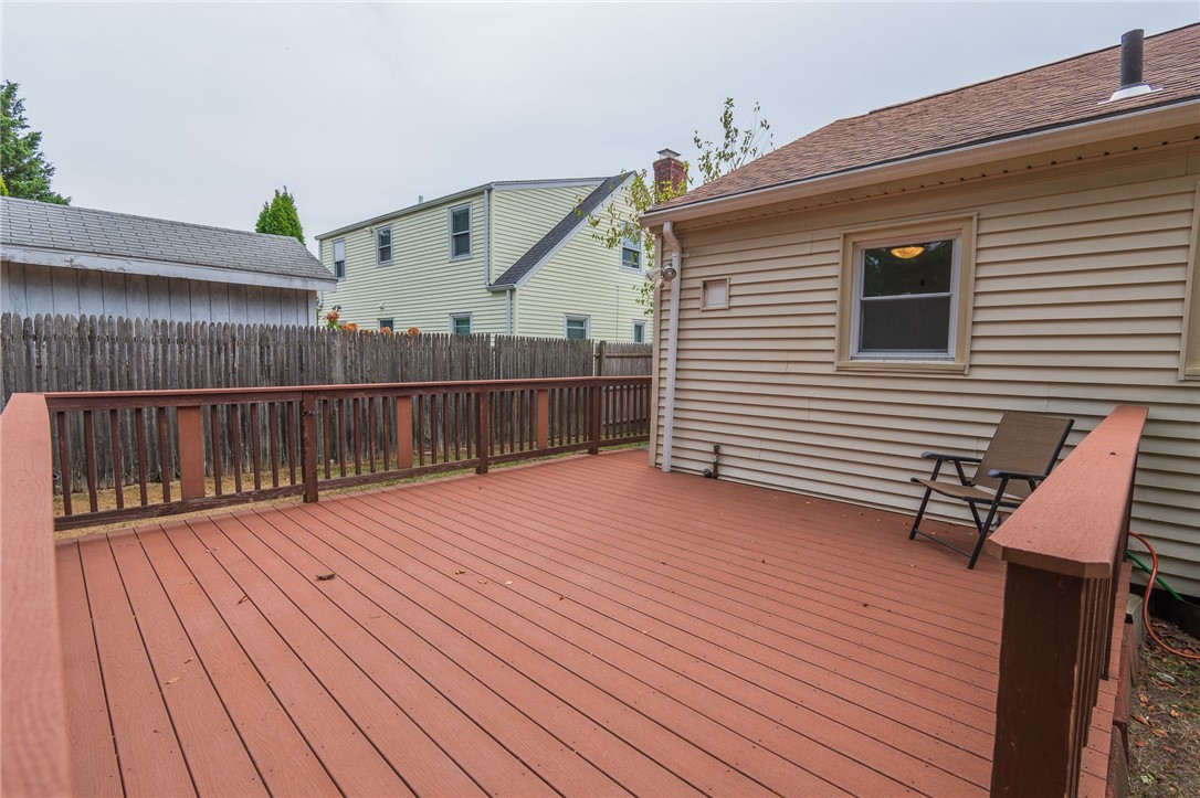 203 Aqueduct Road Cranston, RI 02910 - Photo 23 of 25 Gallery Image 23