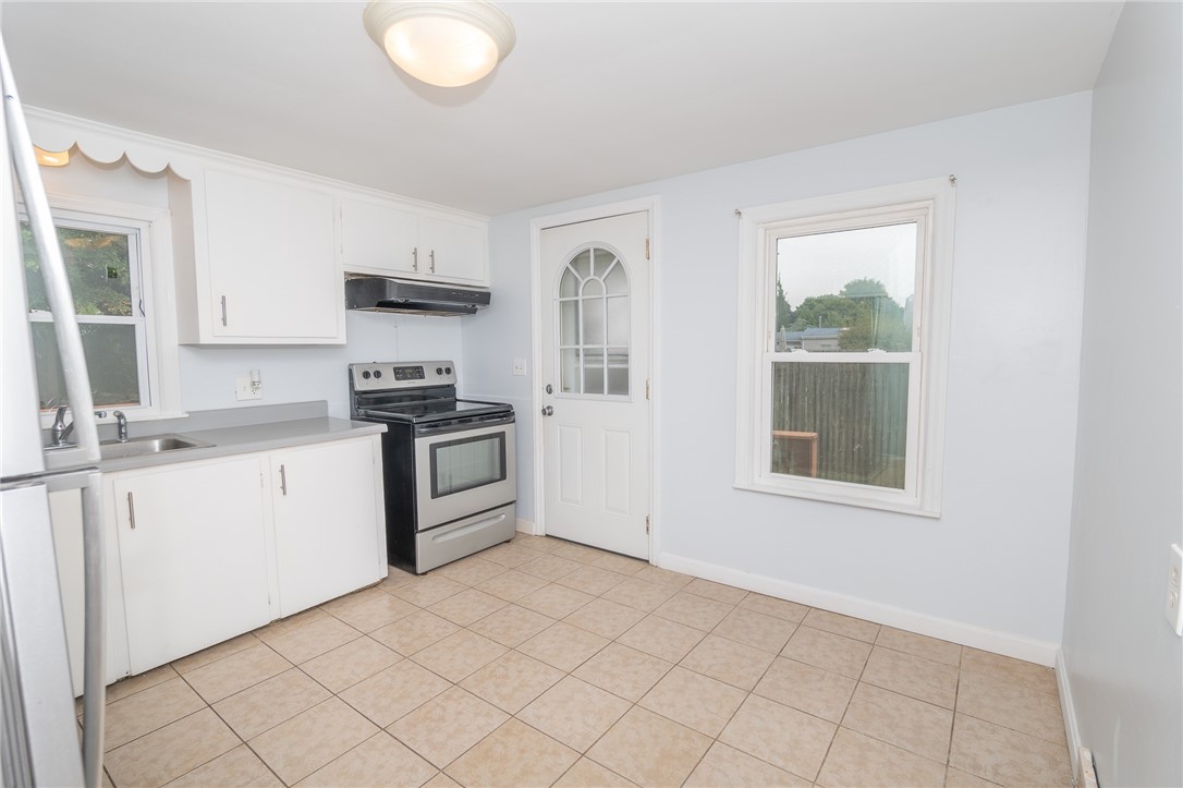 203 Aqueduct Road Cranston, RI 02910 - Photo 10 of 25 Gallery Image 10