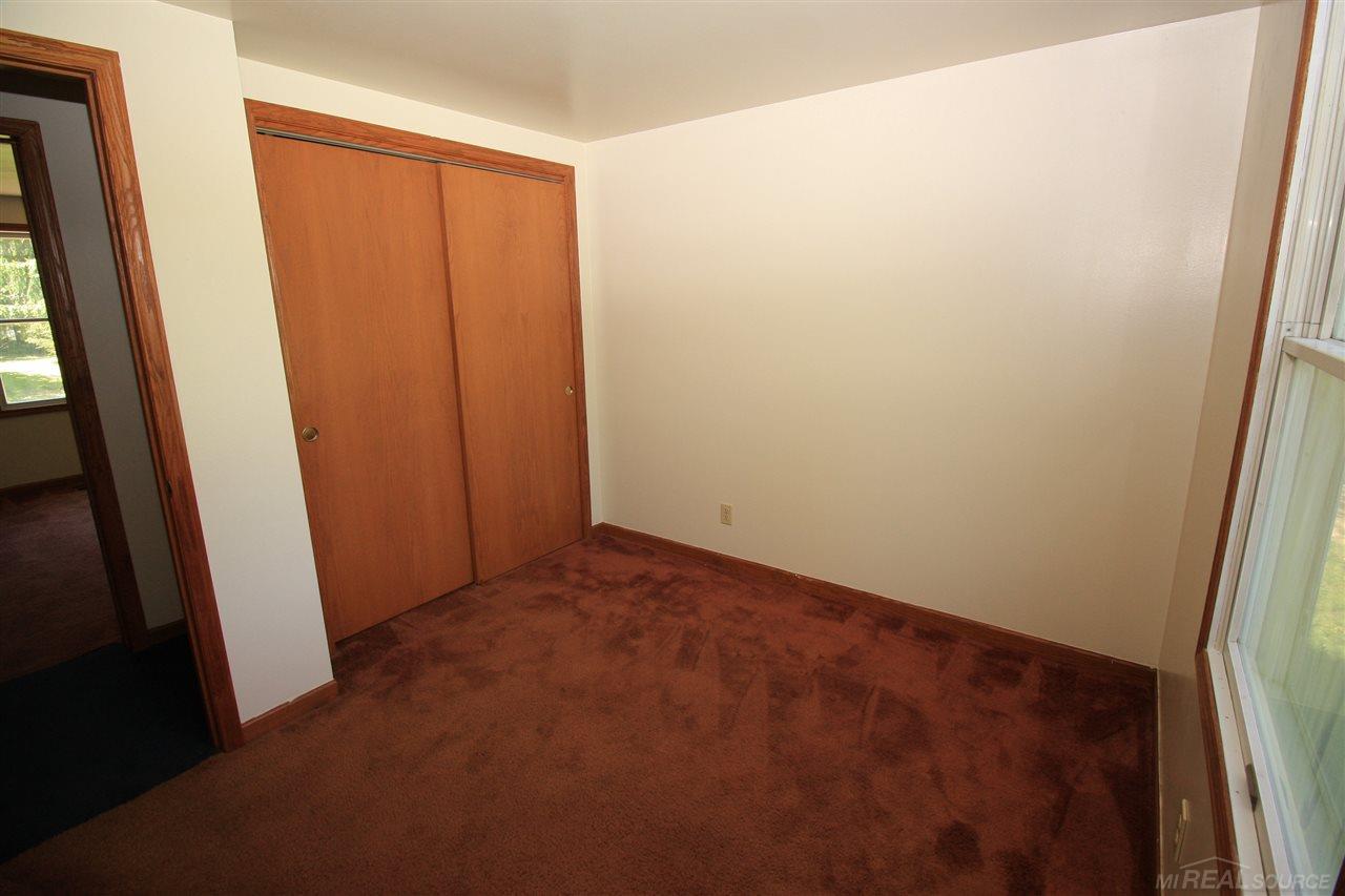 1878 South Boulevard Rochester, MI 48309 - Photo 10 of 21