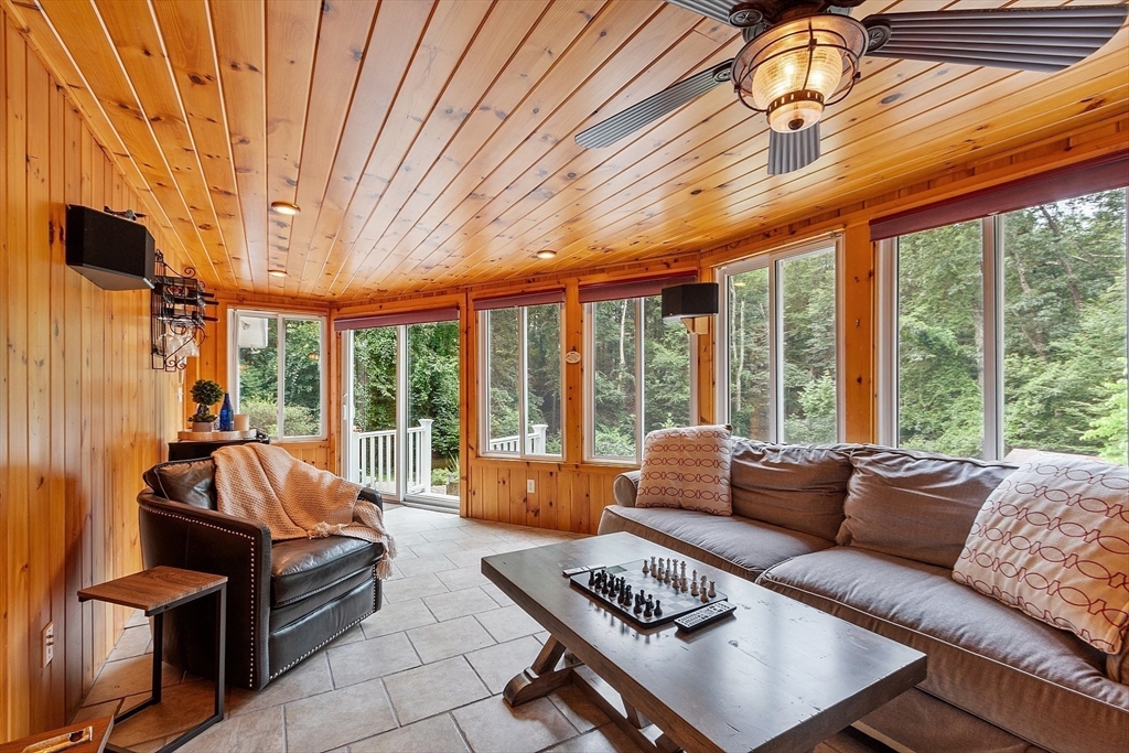 1 Wagontrail Road Chelmsford, MA 01824 - Photo 20 of 41 Gallery Image 20