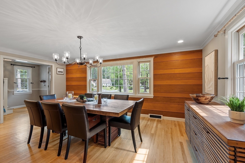 1 Wagontrail Road Chelmsford, MA 01824 - Photo 5 of 41 Gallery Image 5