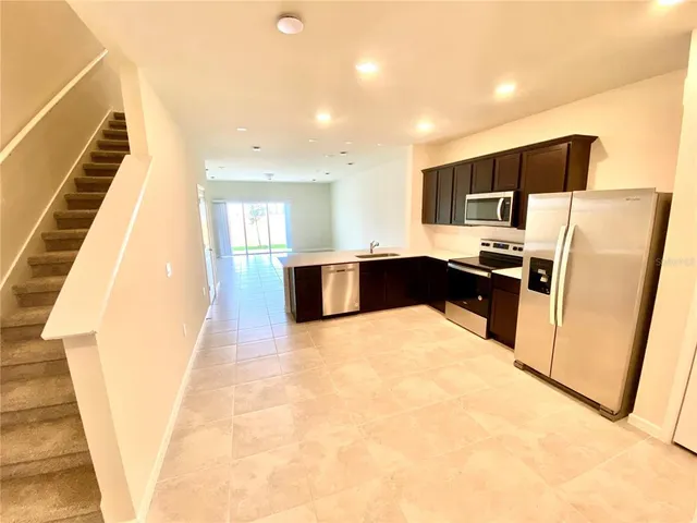 $1,900 | 2843 Stunning Avenue, Davenport, FL 33896