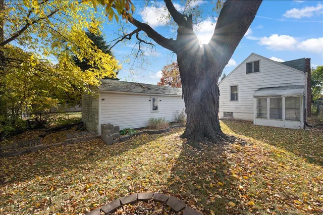 $94,990 | 12443 Georgiana Avenue, Warren, MI 48089