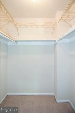 $2,100 | 3302 Woodburn Village Drive, Unit 23, Annandale, VA 22003