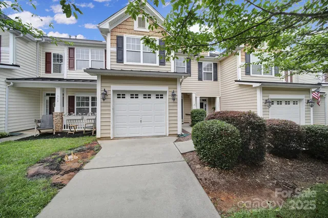$273,000 | 321 Rose Garden Court, Rock Hill, SC 29732