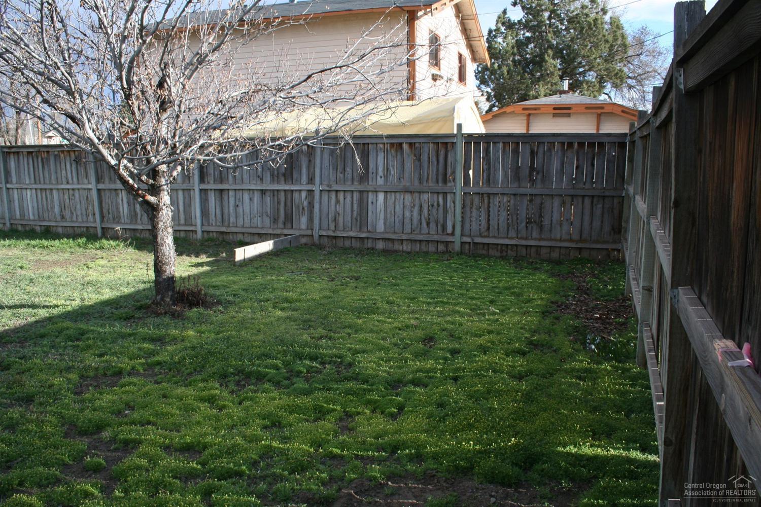 239 Southwest 11th Street, Unit 4 Redmond, OR 97756 - Photo 4 of 7 Additional Photo