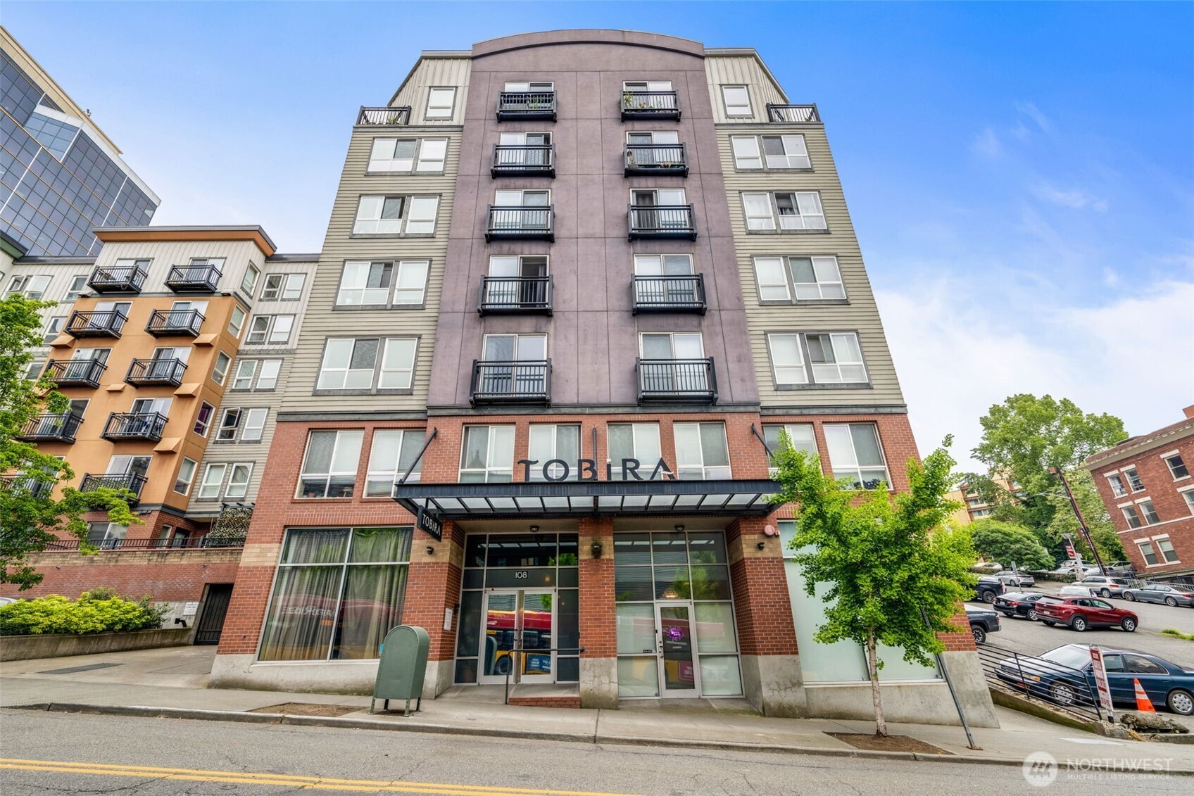 108 5th Avenue South, Unit 720 Seattle, WA 98104 - Photo 22 of 23 front view of a building