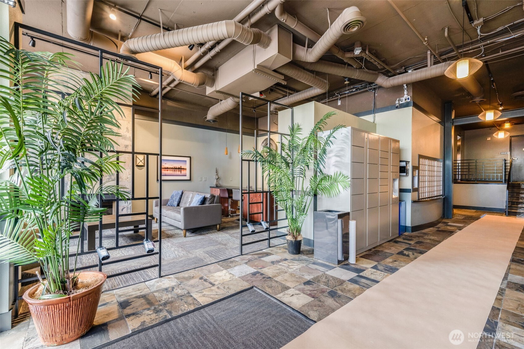 108 5th Avenue South, Unit 720 Seattle, WA 98104 - Photo 3 of 23