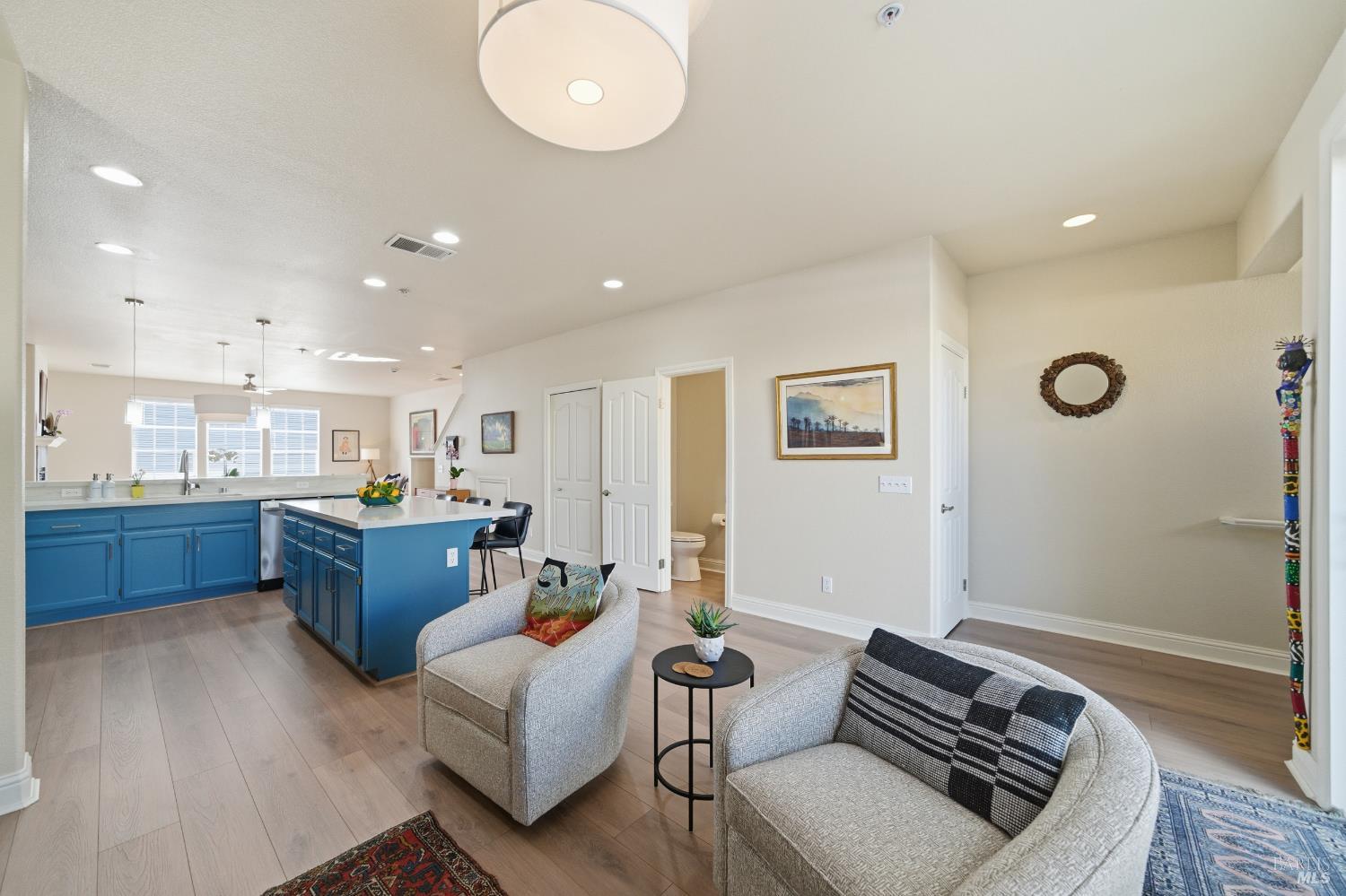 191 Johnson Street Windsor, CA 95492 - Photo 3 of 35