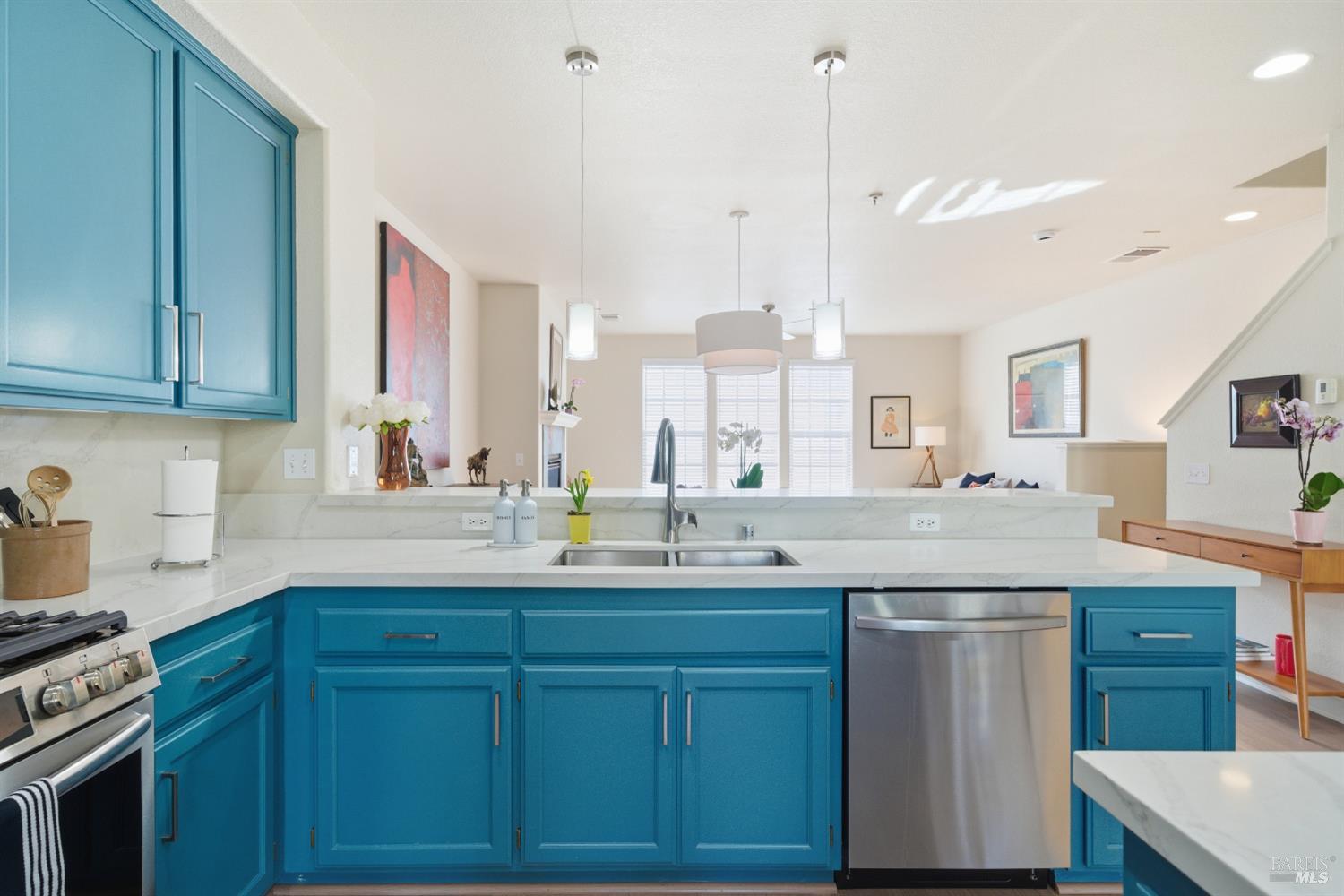 191 Johnson Street Windsor, CA 95492 - Photo 10 of 35