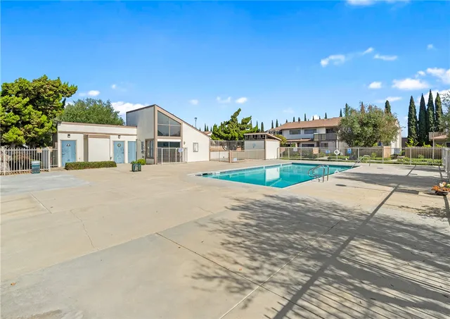 $699,000 | 5132 West 1st Street, Unit B, Santa Ana, CA 92703