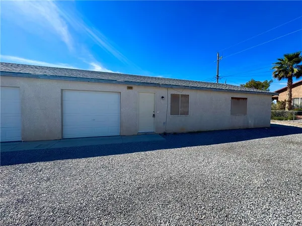 $1,150 | 1920 Haiwee Street, Unit B, Pahrump, NV 89048