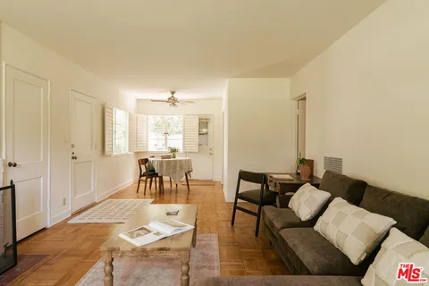 $695,000 | 5434 Village Green, Los Angeles, CA 90016