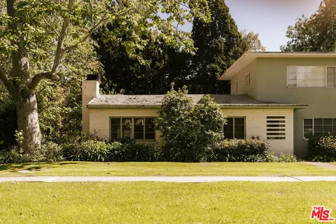 $695,000 | 5434 Village Green, Los Angeles, CA 90016