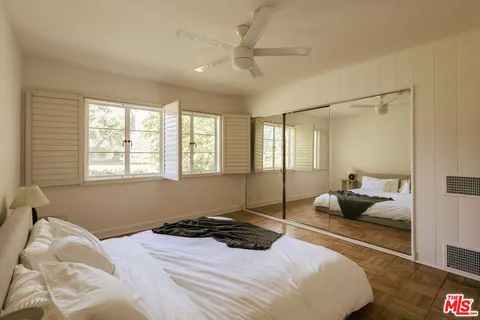 $695,000 | 5434 Village Green, Los Angeles, CA 90016