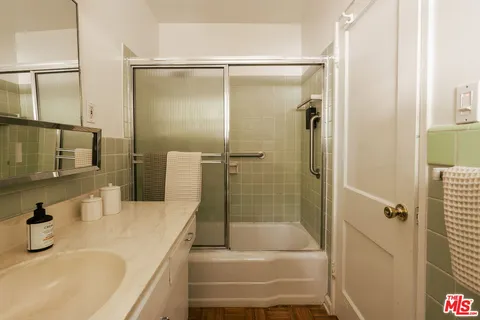 $695,000 | 5434 Village Green, Los Angeles, CA 90016
