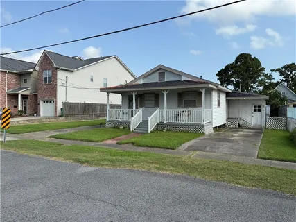 $290,000 | 3754-3756 Roman Street, Metairie, LA 70001