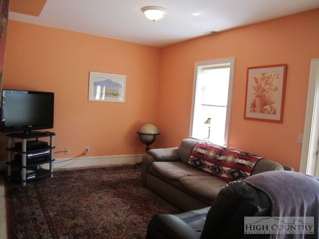 223 Burl Brown Road Vilas, NC 28692 - Photo 11 of 46 Gallery Image 11
