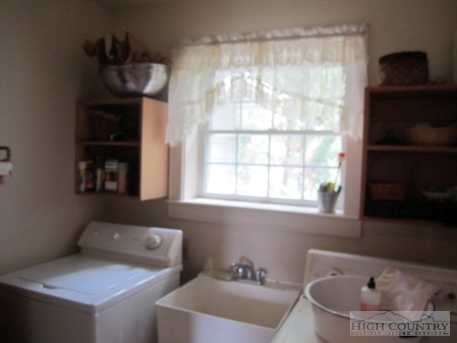 223 Burl Brown Road Vilas, NC 28692 - Photo 27 of 46 Gallery Image 27