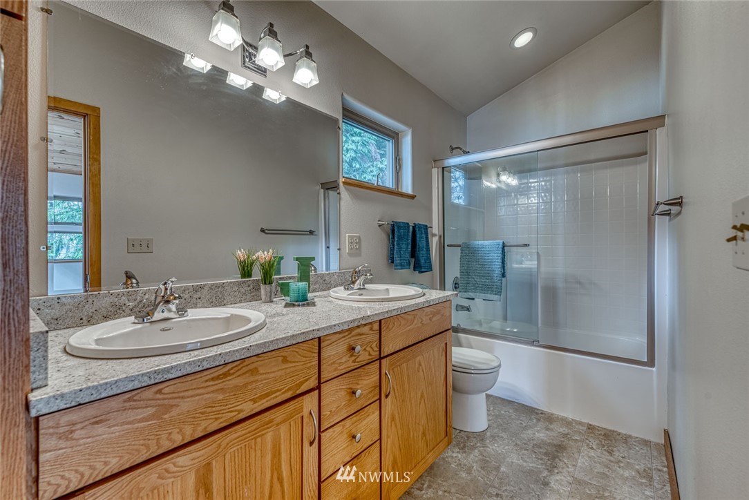 5426 Mahncke Road Southwest Longbranch, WA 98351 - Photo 13 of 25 Gallery Image 13