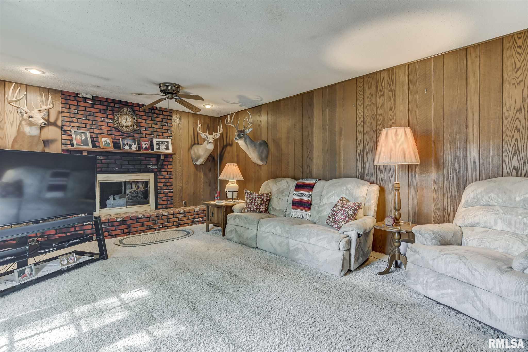 12 Acadia Court Springfield, IL 62712 - Photo 16 of 48