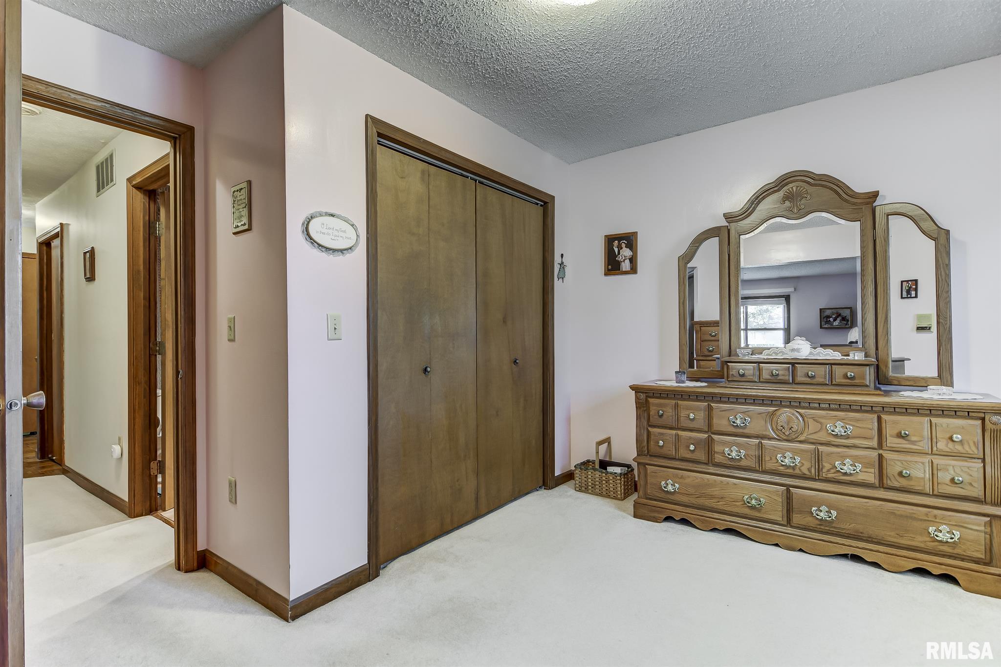 12 Acadia Court Springfield, IL 62712 - Photo 19 of 48