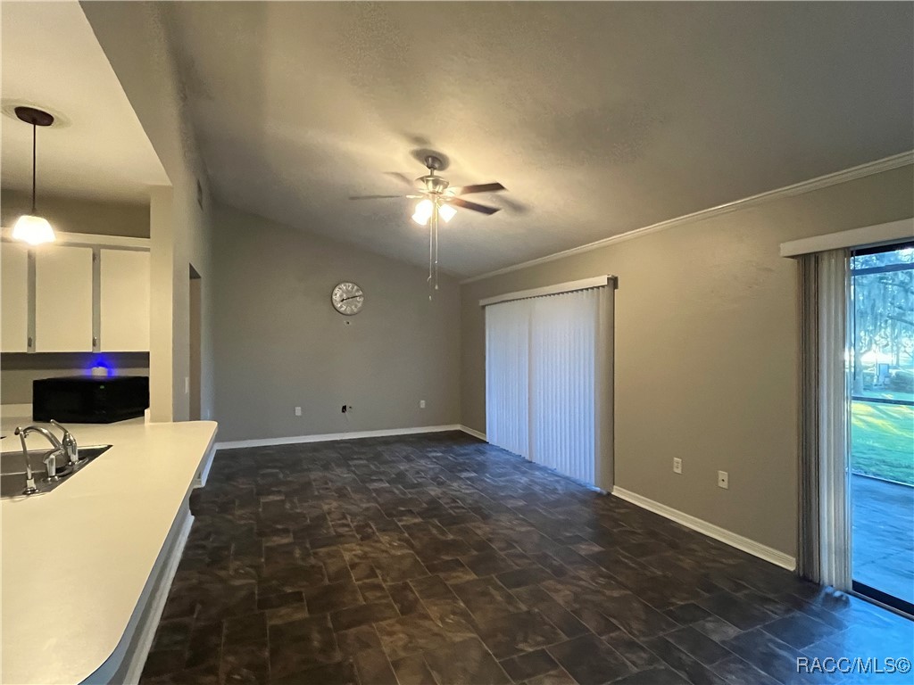 2347 North Putnam Point Hernando, FL 34442 - Photo 9 of 23