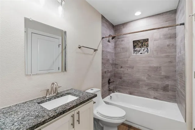 $1,475 | 802-804 North Broughton Street, Unit 802, Sherman, TX 75090