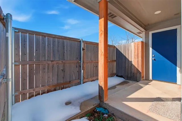 $1,475 | 802-804 North Broughton Street, Unit 802, Sherman, TX 75090