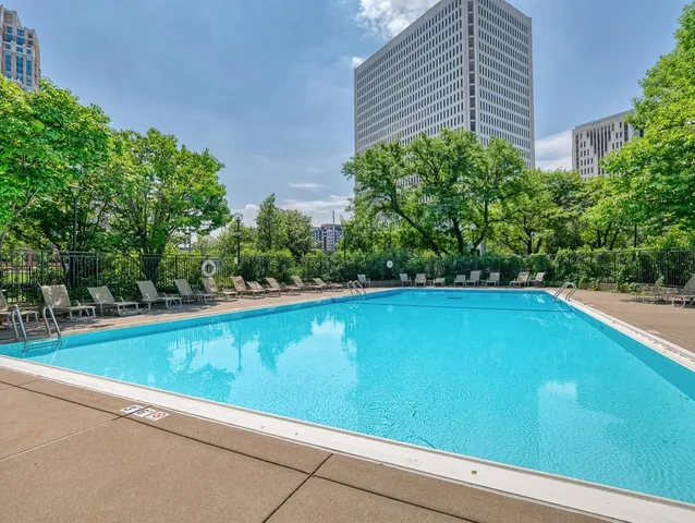 $1,595 | 15 North 1st Street, Unit A710, Minneapolis, MN 55401