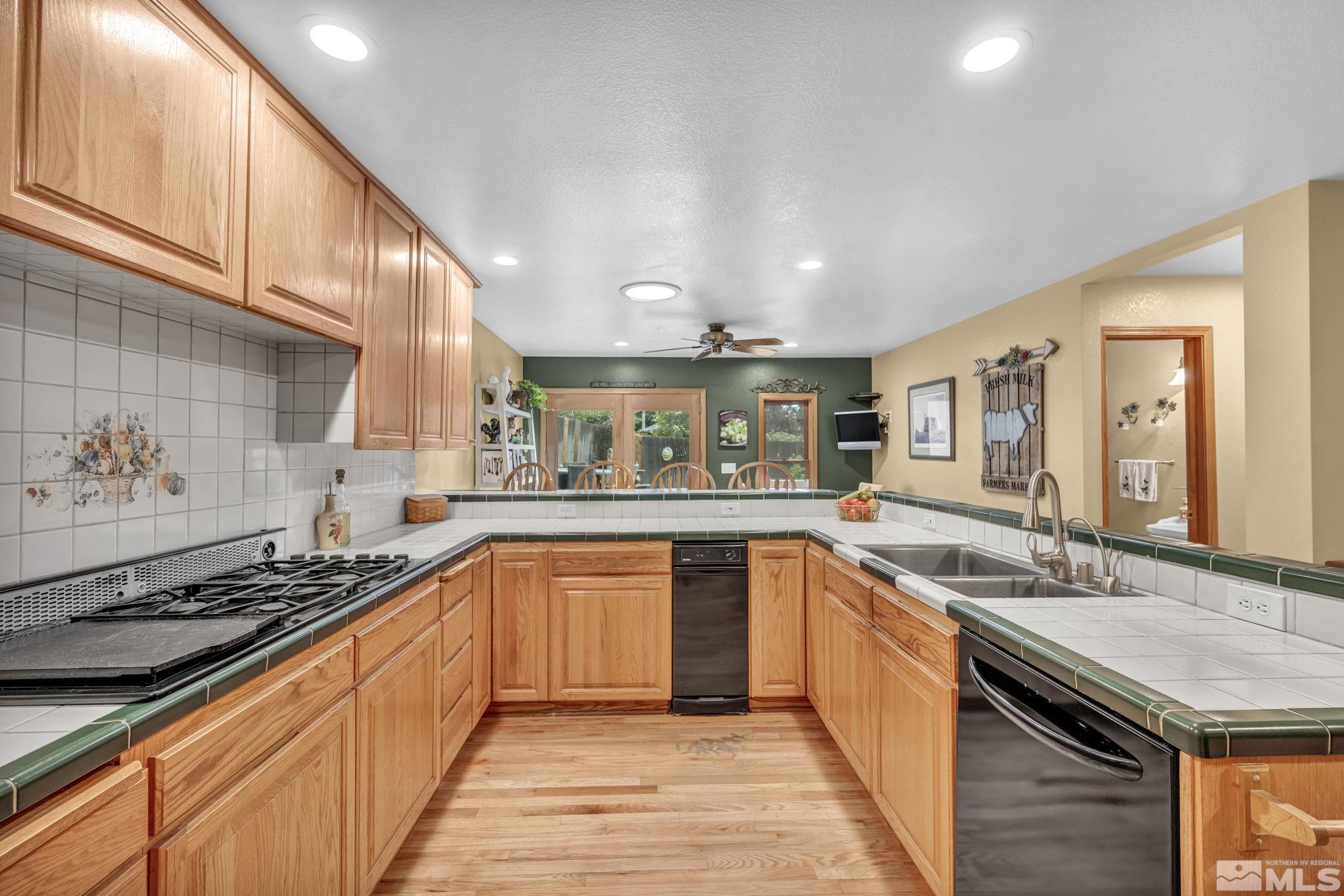 11310 Cornerbrook Court Reno, NV 89511 - Photo 19 of 40 Photo 19