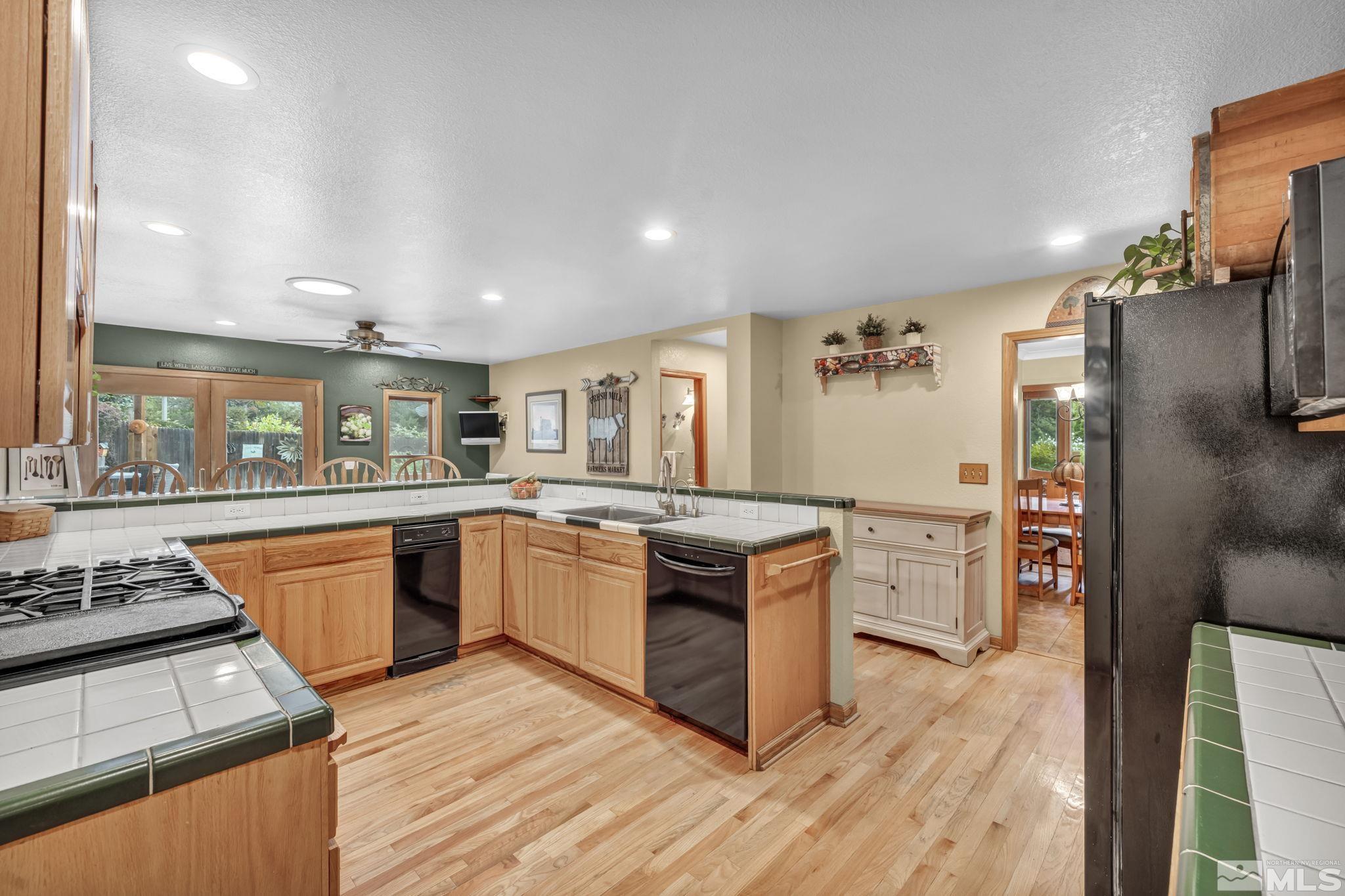 11310 Cornerbrook Court Reno, NV 89511 - Photo 21 of 40 Photo 21