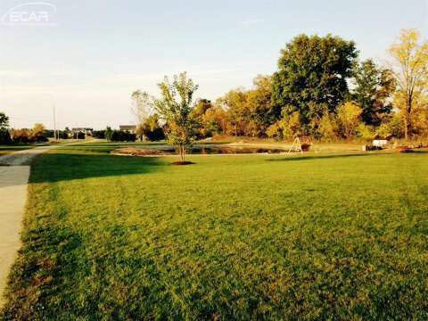 8053 Coldwater Road Flushing, MI 48433 - Photo 5 of 23 20422107-4.JPG