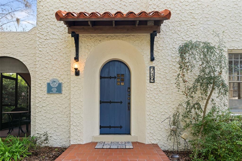 719 Northeast 5th Street Gainesville, FL 32601 - Photo 4 of 23